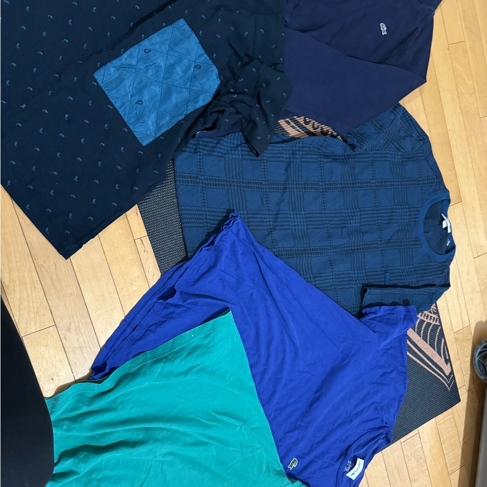 Men’s top bundle (size M)